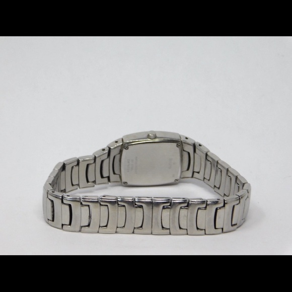 Bulova Womens Watch 96P15 Black Dial Stainless Steel Diamonds Ladies Silver 6.5\